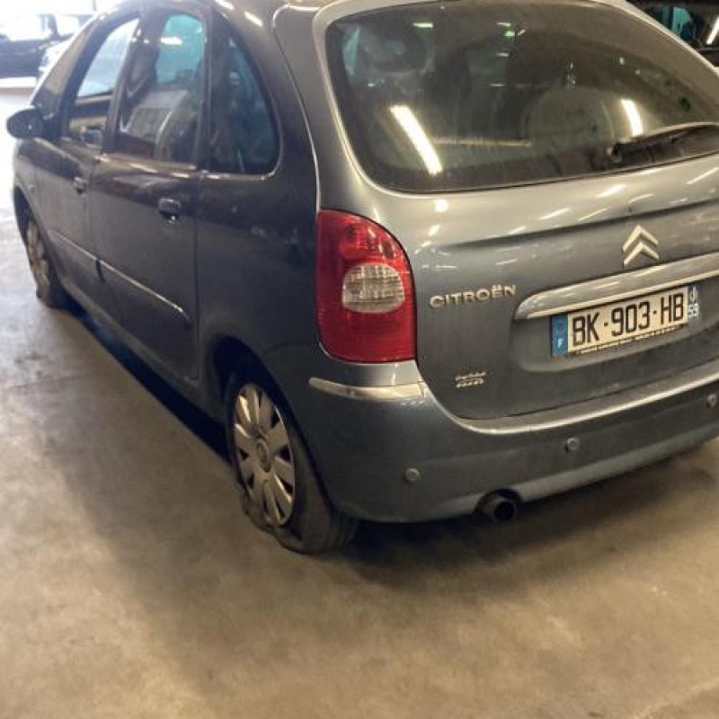 Pare boue avant gauche CITROEN XSARA PICASSO Photo n°5