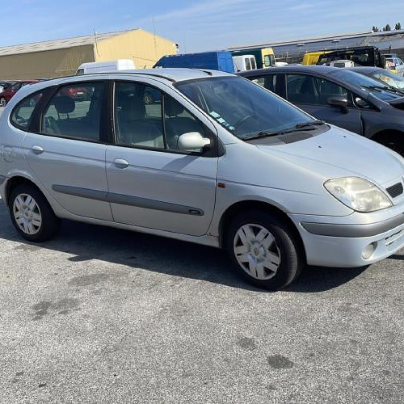 Moteur RENAULT SCENIC 1 Photo n°2