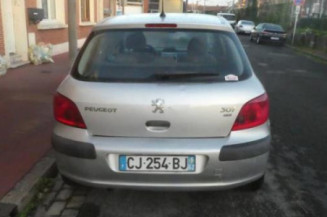 Boitier servitude moteur (BSM) PEUGEOT 307