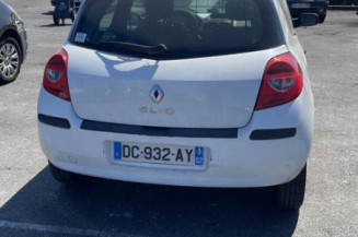 Renfort pare choc arriere (traverse) RENAULT CLIO 3