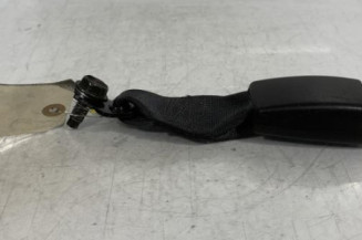 Attache ceinture arriere gauche NISSAN NOTE 1