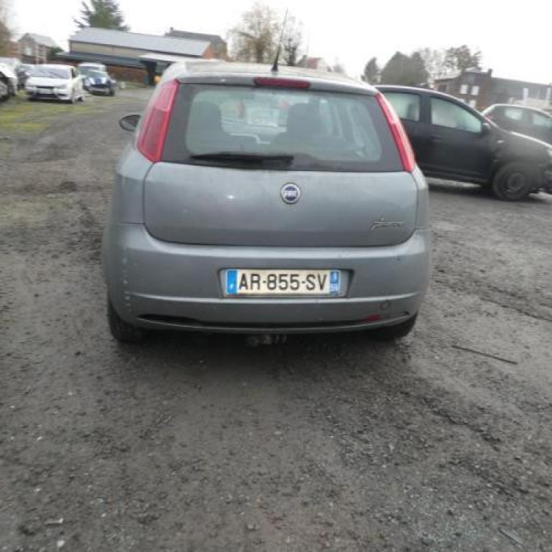 Porte arriere droit FIAT GRANDE PUNTO Photo n°8