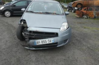 Arret de porte avant gauche FIAT GRANDE PUNTO