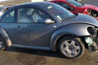 Poignee porte avant gauche VOLKSWAGEN NEW BEETLE 1