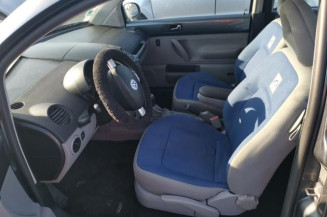 Poignee interieur avant gauche VOLKSWAGEN NEW BEETLE 1