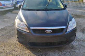 Vitre avant gauche FORD FOCUS 2