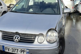 Poignee interieur arriere gauche VOLKSWAGEN POLO 4