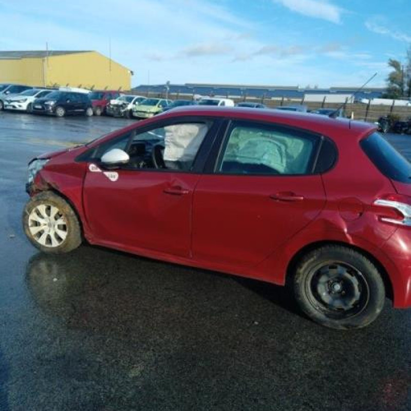 Pare boue arriere gauche PEUGEOT 208 1 Photo n°6