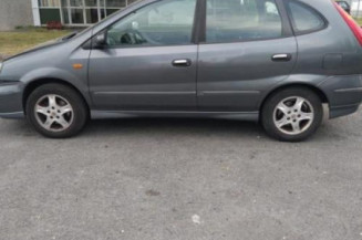 Malle/Hayon arriere NISSAN ALMERA TINO