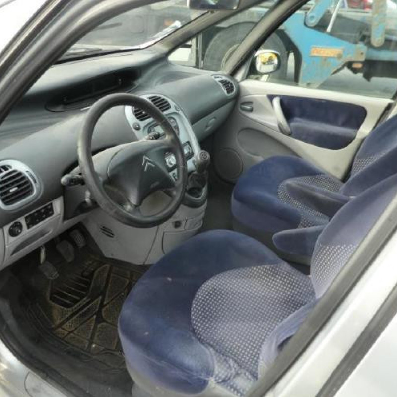 Poignee interieur avant droit CITROEN XSARA PICASSO Photo n°8