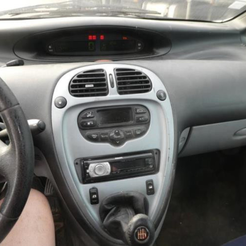 Poignee interieur avant droit CITROEN XSARA PICASSO Photo n°10