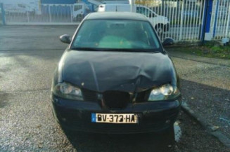 Pare boue avant gauche SEAT IBIZA 3