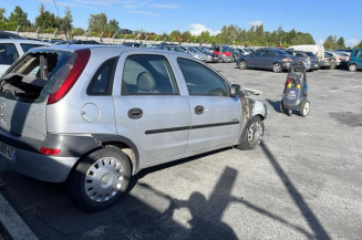 Feu arriere principal gauche (feux) OPEL CORSA C