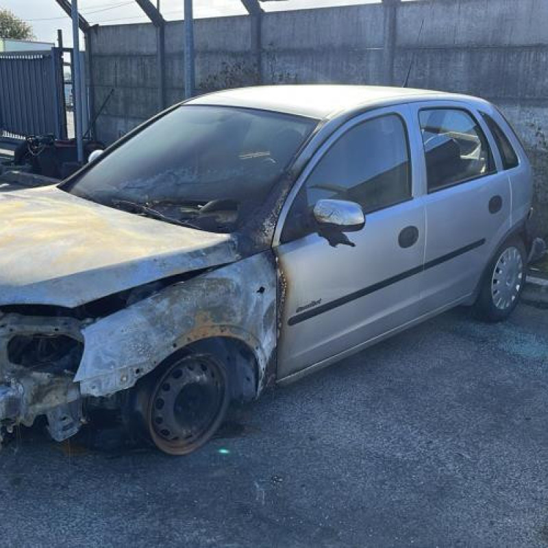 Porte arriere droit OPEL CORSA C Photo n°10