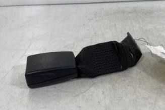 Attache ceinture arriere droit BMW SERIE 1 E87