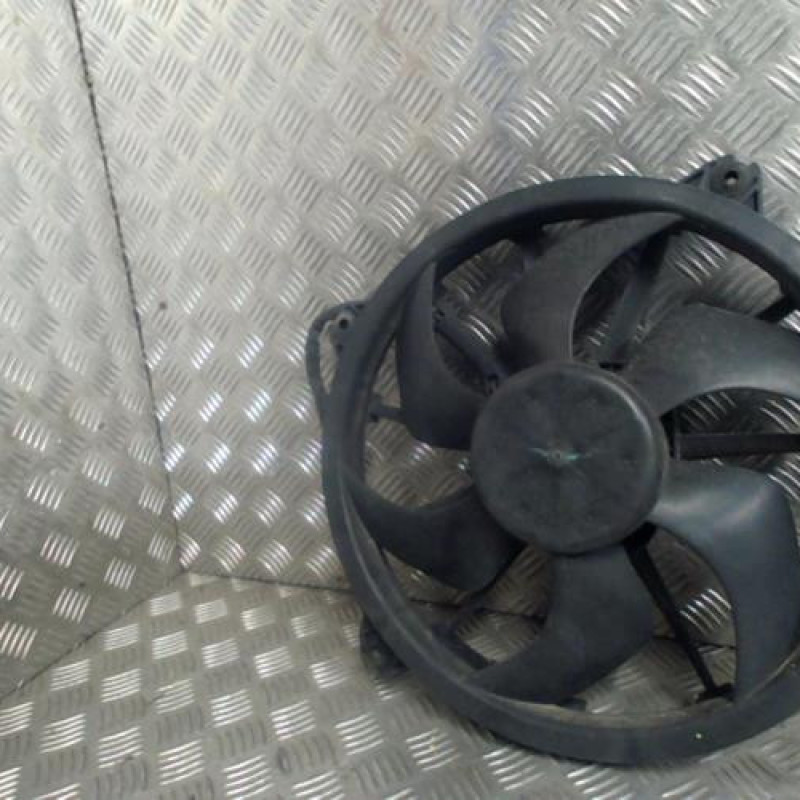 Moto ventilateur radiateur CITROEN C5 1 Photo n°1