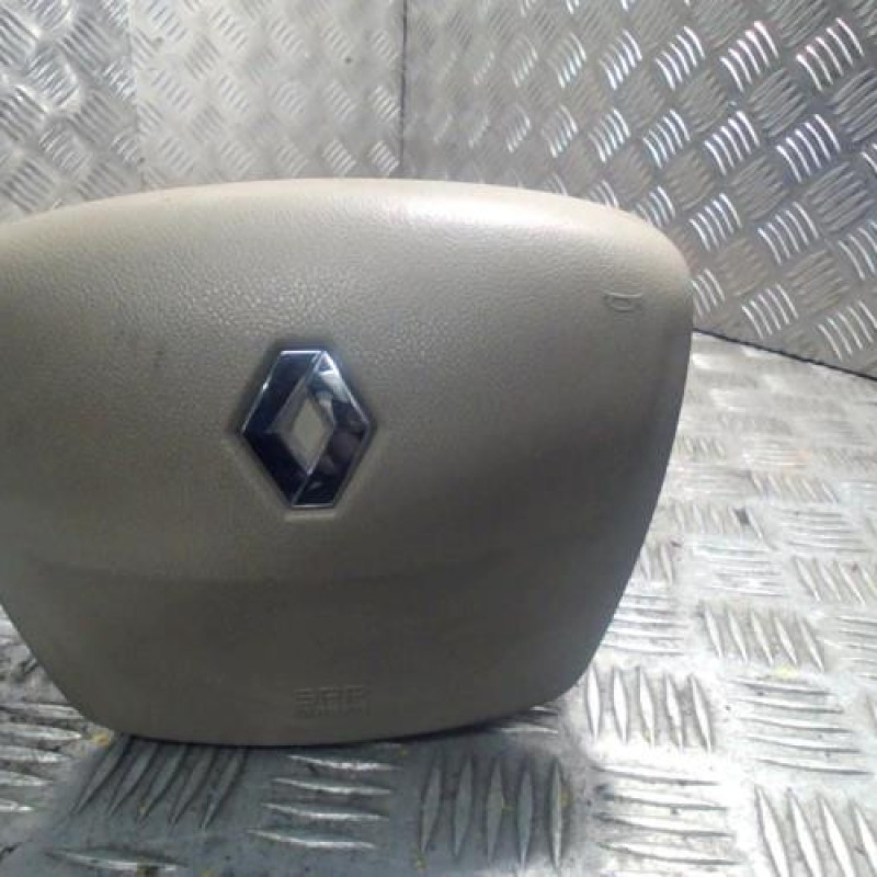 Air bag conducteur RENAULT GRAND SCENIC 3 Photo n°1