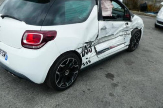 Moteur essuie glace arriere CITROEN DS3