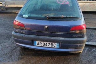 Face avant PEUGEOT 306