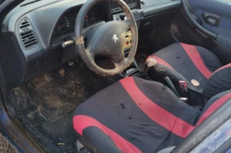 Boitier de prechauffage PEUGEOT 306