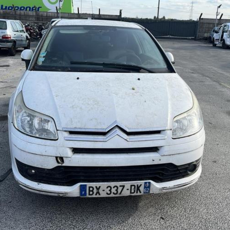 Pare choc arriere CITROEN C4 1 Photo n°6