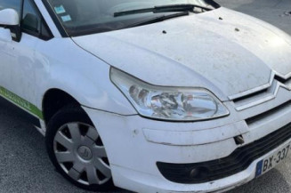 Pare choc arriere CITROEN C4 1