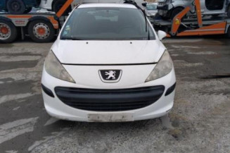 Pare choc arriere PEUGEOT 207