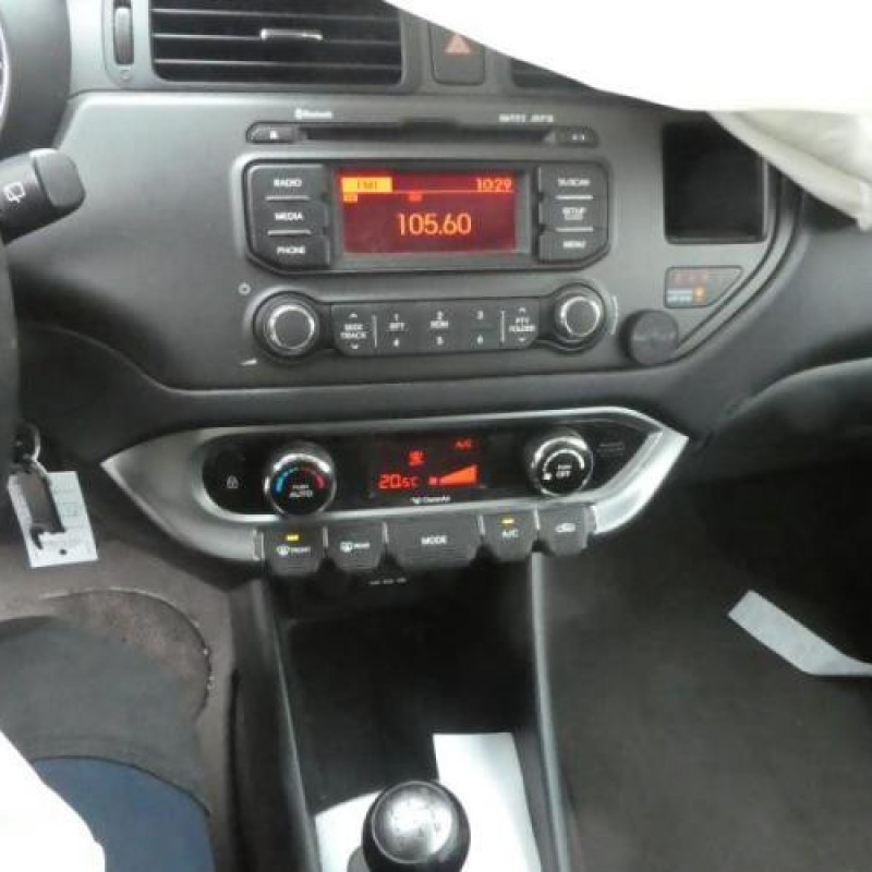 Alternateur KIA RIO 3 Photo n°12