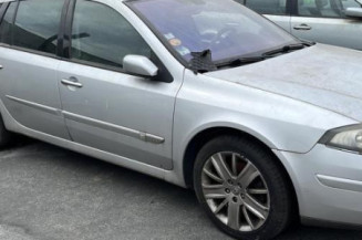 Aile avant gauche RENAULT LAGUNA 2