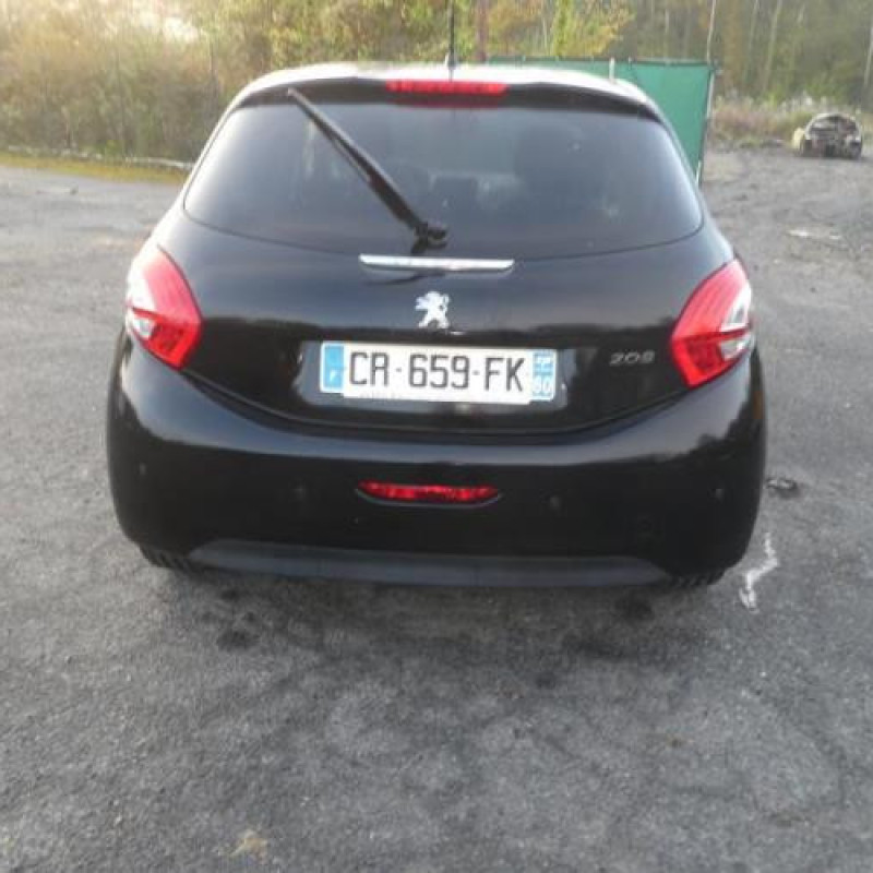 Pare boue arriere droit PEUGEOT 208 1 Photo n°4