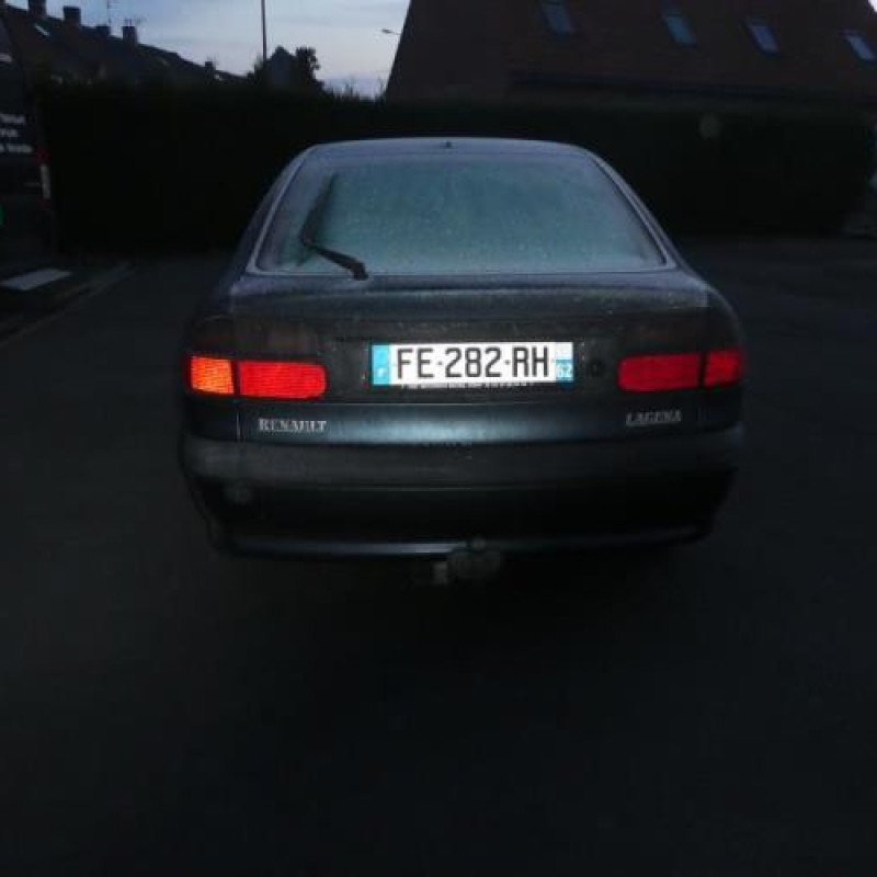 Moteur RENAULT LAGUNA 1 Photo n°3