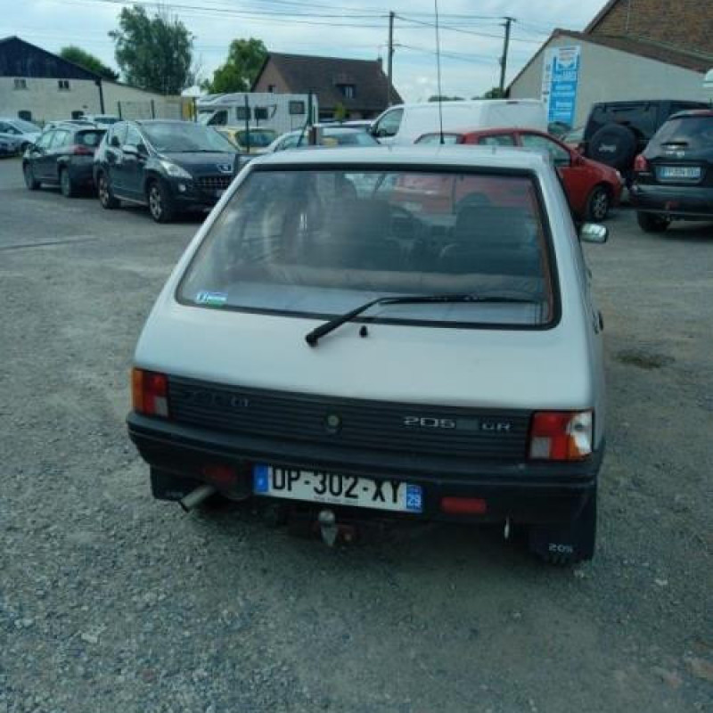 Commande anti brouillard arriere PEUGEOT 205 Photo n°7