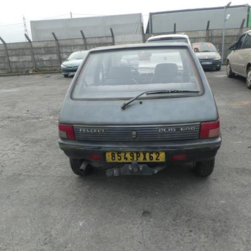 Porte arriere droit PEUGEOT 205 Photo n°8