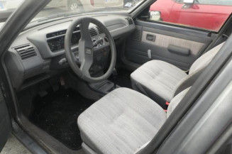 Porte arriere droit PEUGEOT 205