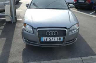 Anti brouillard gauche (feux) AUDI A4 2