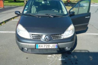 Boitier UCH RENAULT SCENIC 2