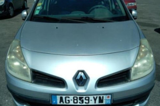 Renfort pare choc arriere (traverse) RENAULT CLIO 3