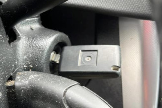 Poignee interieur avant droit PEUGEOT 207