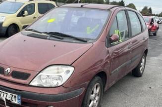 Vitre arriere droit RENAULT SCENIC 1