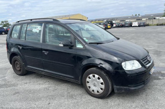 Calandre VOLKSWAGEN TOURAN 1