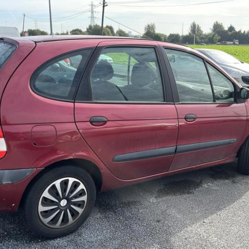 Poignee interieur avant gauche RENAULT SCENIC 1 Photo n°7