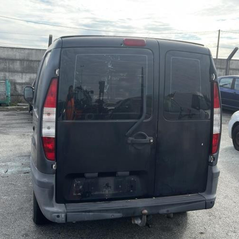 Moteur FIAT DOBLO 1 Photo n°6