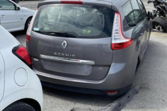 Pare boue arriere droit RENAULT GRAND SCENIC 3