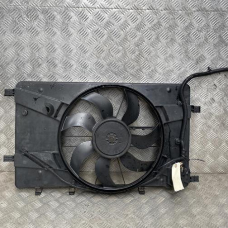 Moto ventilateur radiateur OPEL ASTRA J Photo n°1