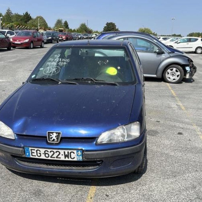 Face avant PEUGEOT 106 Photo n°4