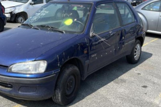 Face avant PEUGEOT 106