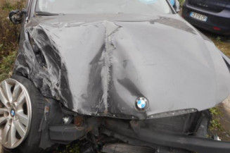 Arret de porte avant droit BMW SERIE 3 E91