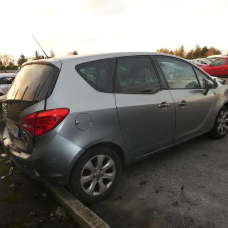 Bouchon de carburant OPEL MERIVA B Photo n°4