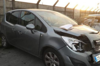 Feu arriere secondaire droit (feux) OPEL MERIVA B