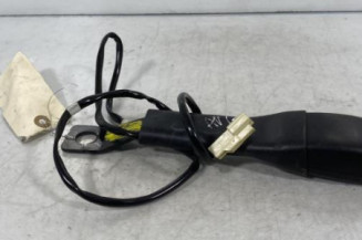 Attache ceinture avant gauche SUZUKI SWIFT 4